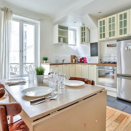 Appartement Quartier Pigalle Free Netflix Paris Exterior photo